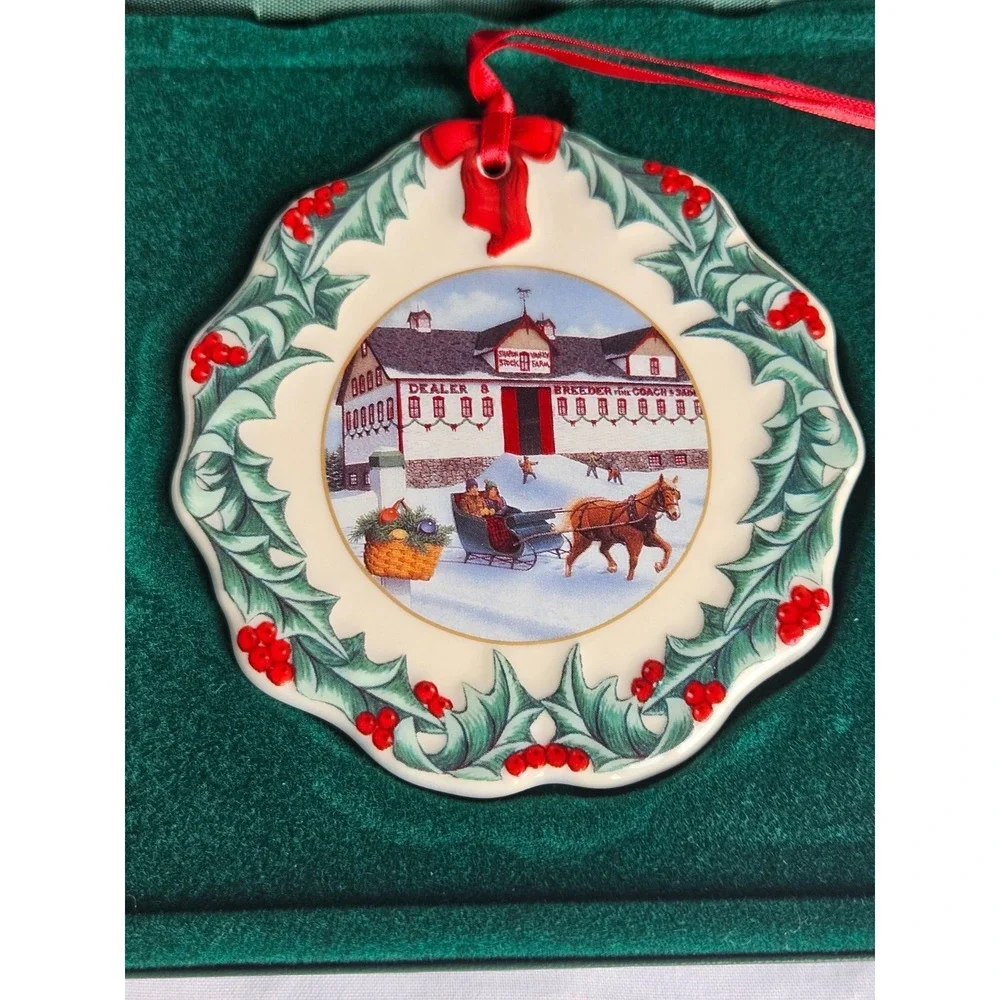 LONGABERGER Collectors Club 1999 Hometown Christmas Riding Thru Snow Ornament